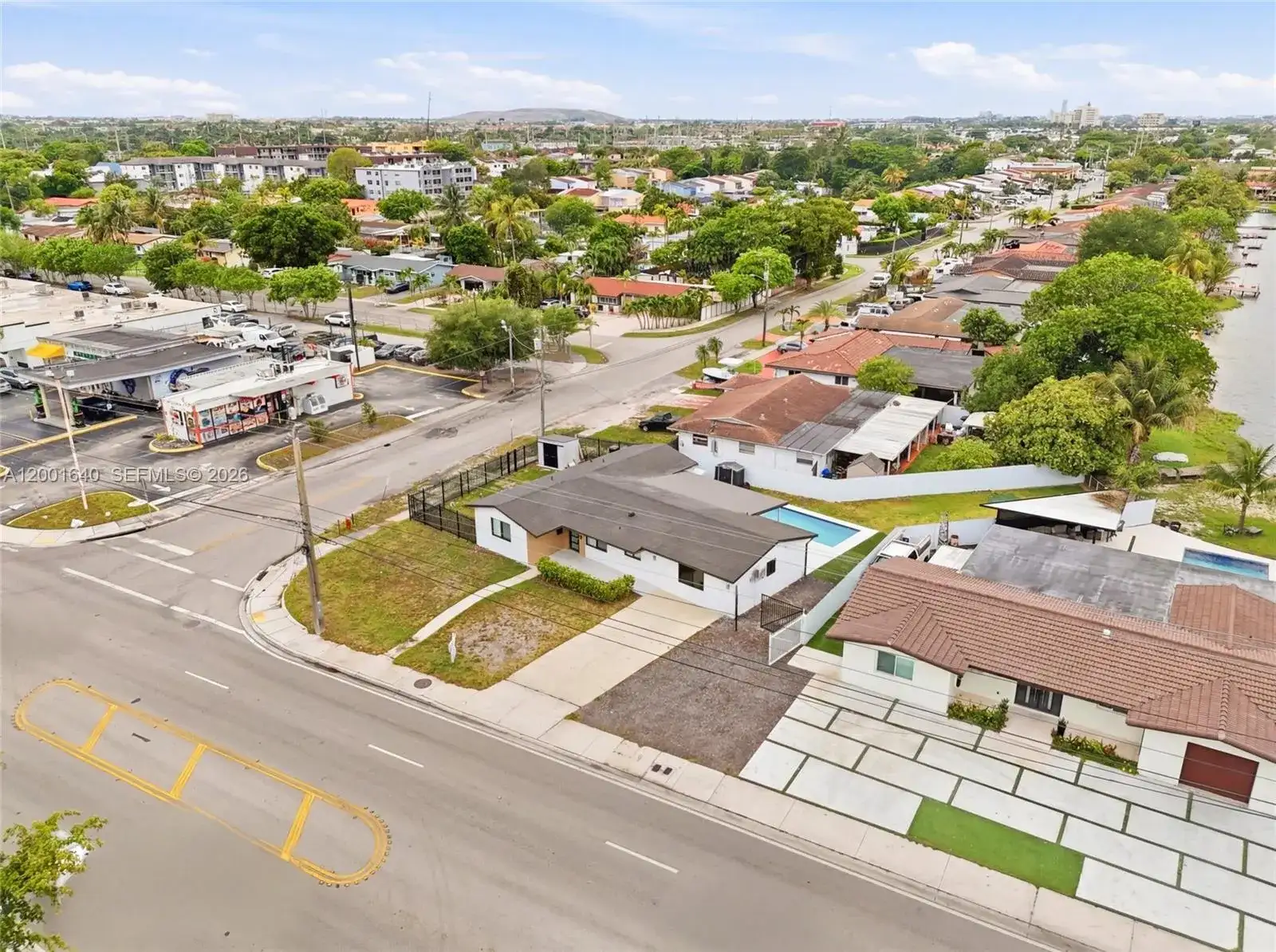 7200 W 12th Ave, Hialeah FL 33014 photo 3