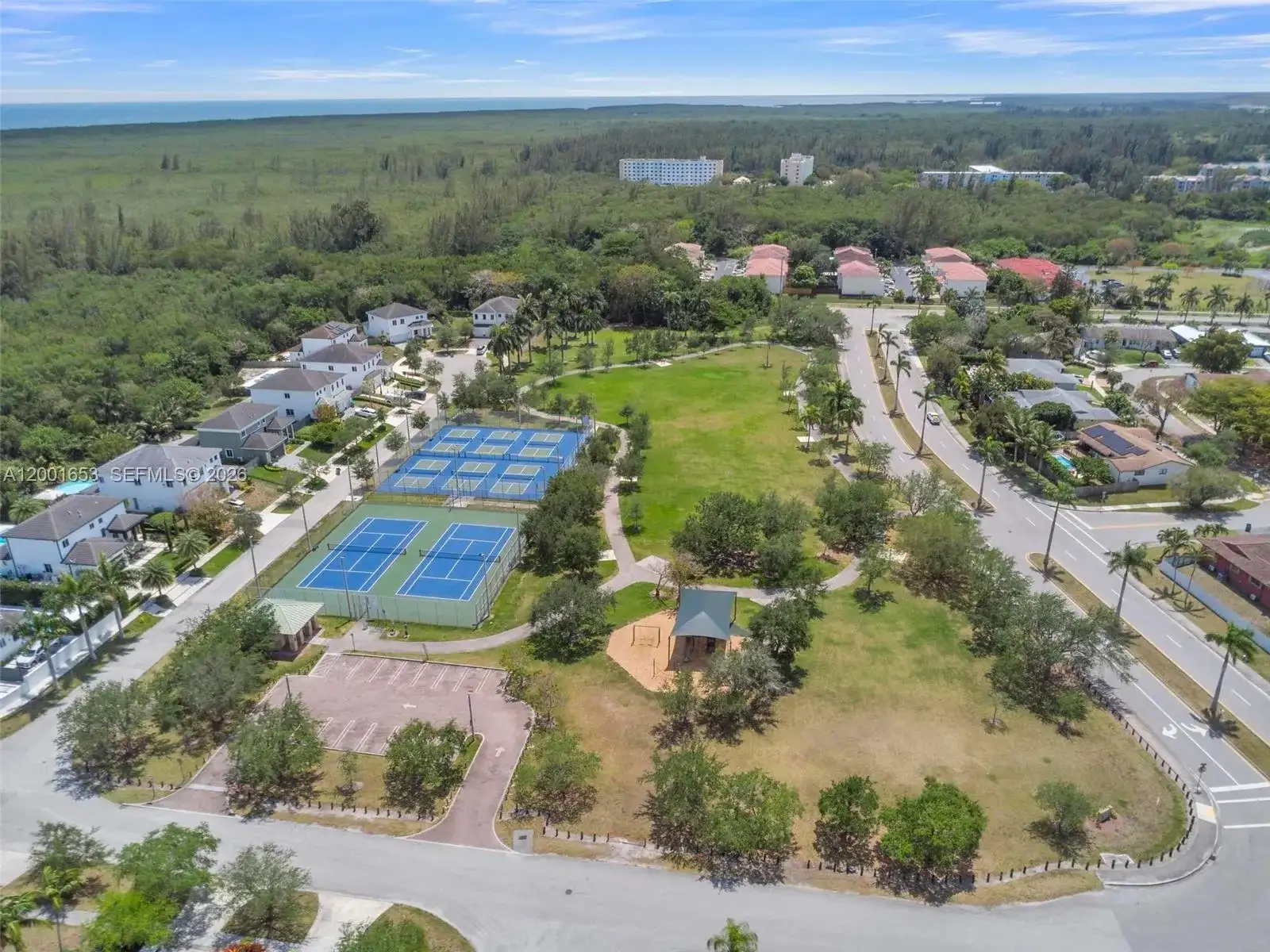 7830 SW 199th Ter, Cutler Bay FL 33189 photo 3