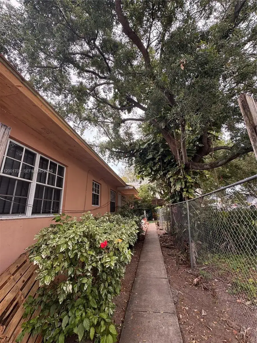 7701 NE 3rd Ct # 3, Miami FL 33138 photo 2