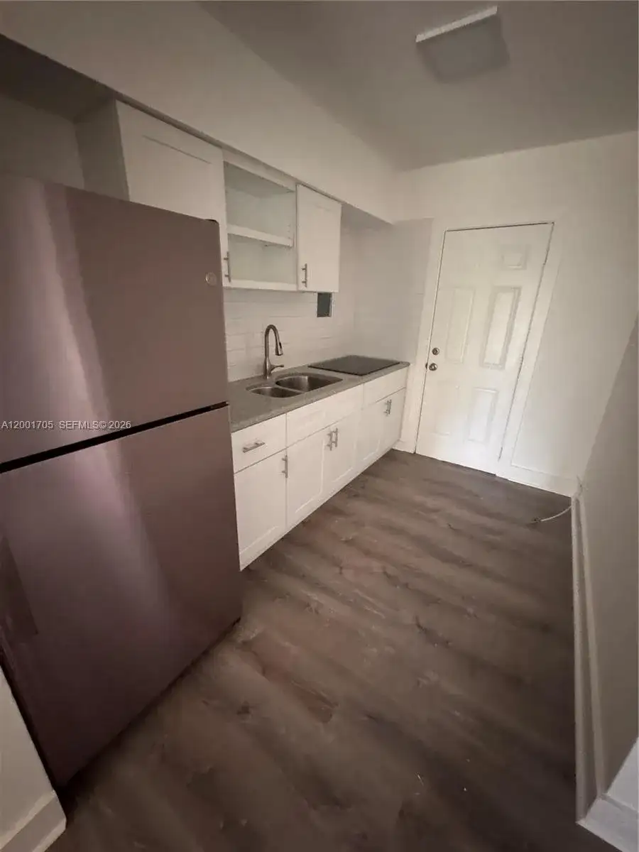 7701 NE 3rd Ct # 3, Miami FL 33138 photo 4