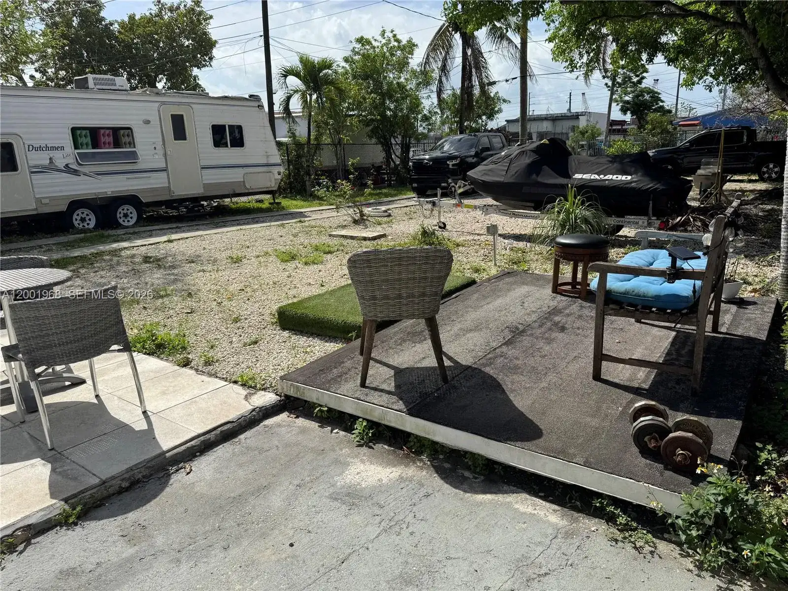 3175 NW 27th St, Miami FL 33142 photo 3