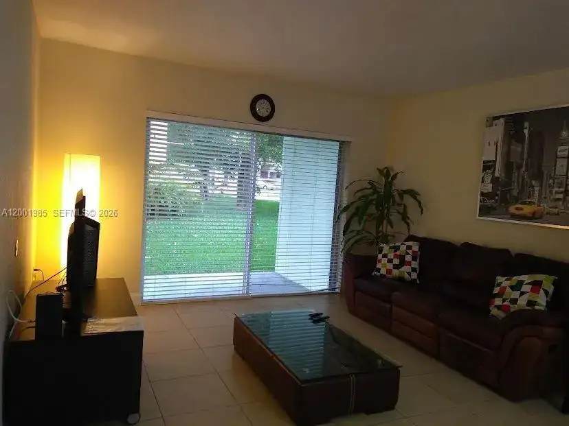 7530 SW 82nd St # G102, Miami FL 33143 photo 3