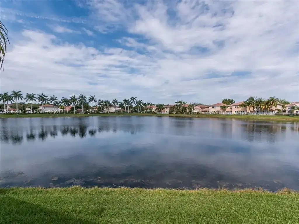 1590 Seagrape Way, Hollywood FL 33019 photo 2