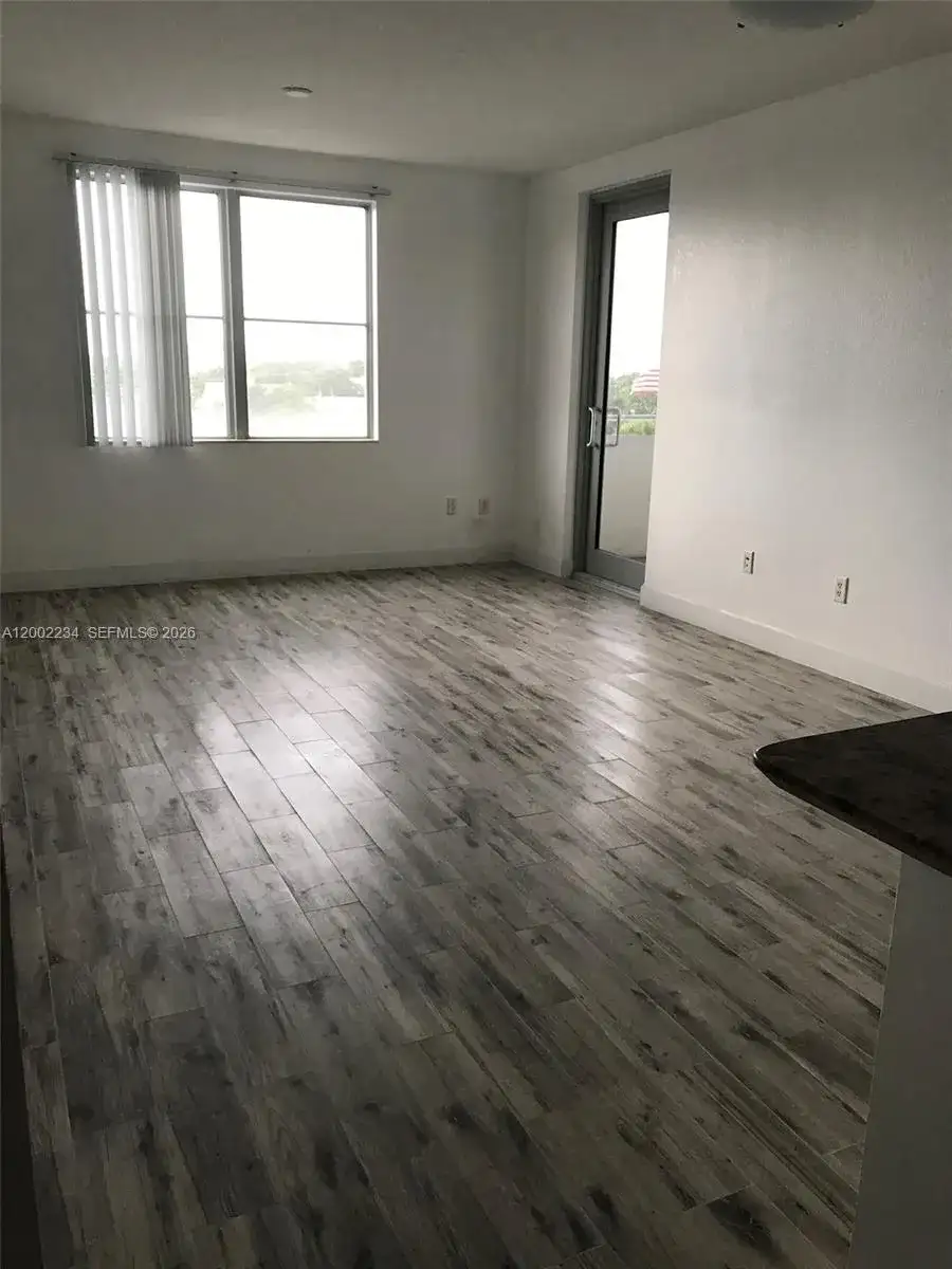 1830 Radius Dr # 407, Hollywood FL 33020 photo 4