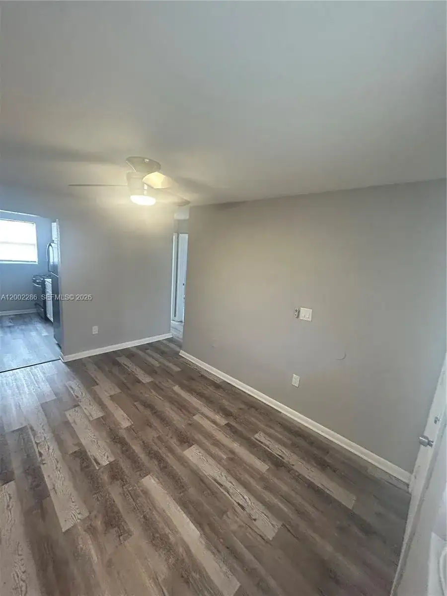 161 NW 15th St # 3, Miami FL 33136 photo 3