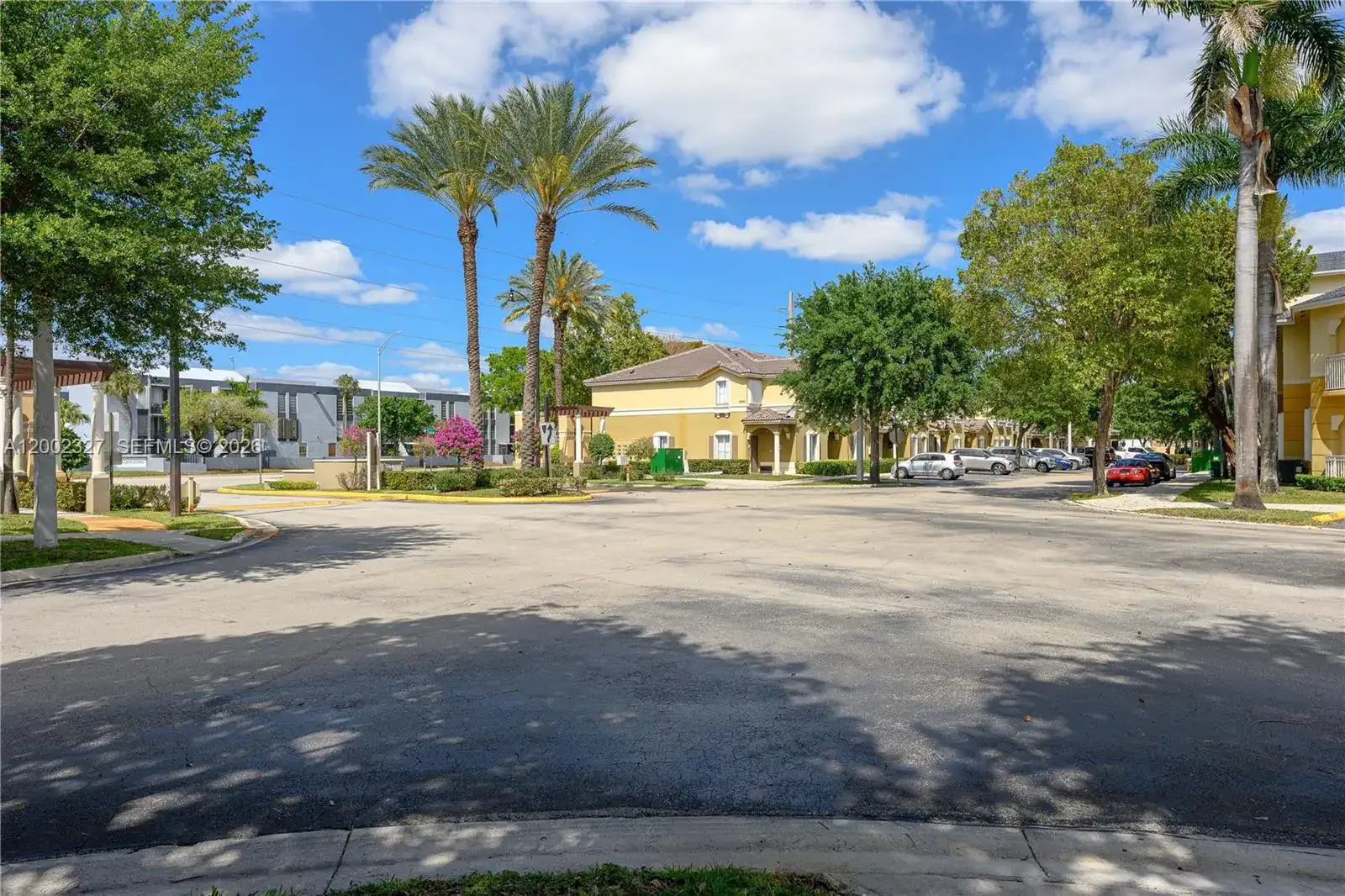 8964 W Flagler St # 206, Miami FL 33174 photo 3