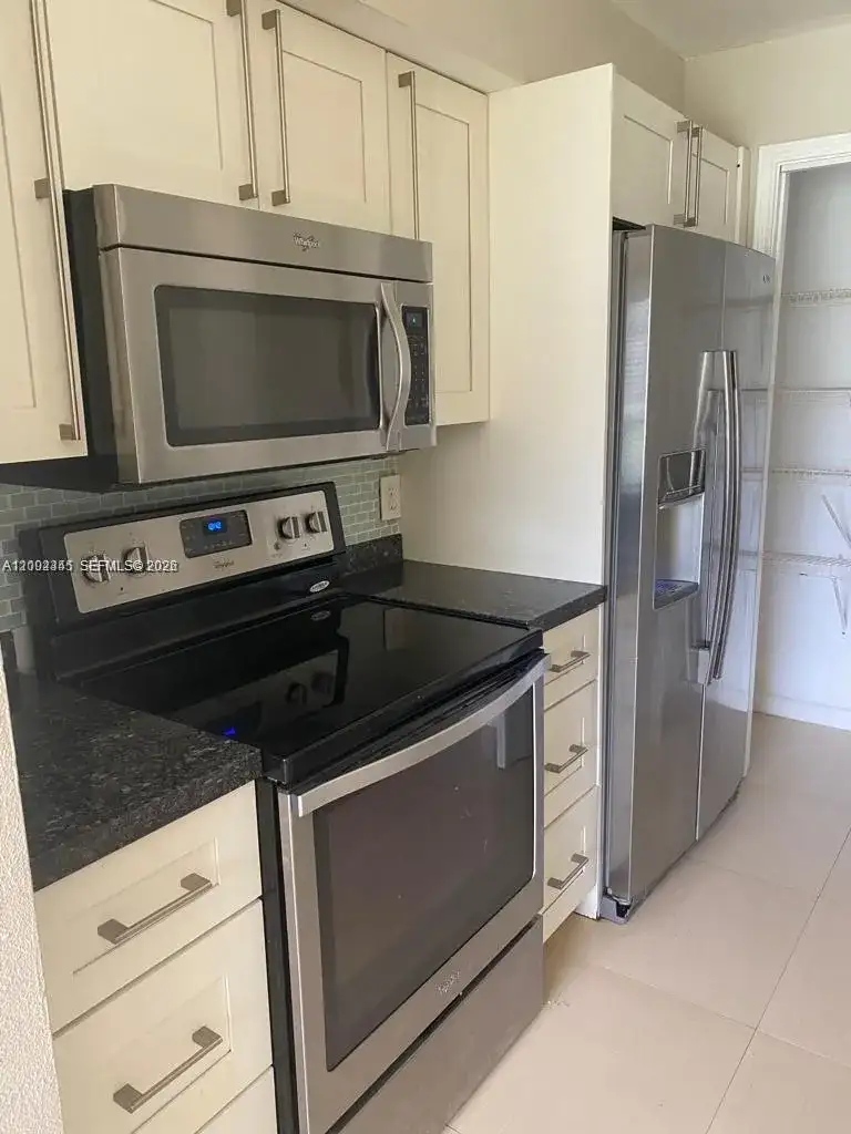 2371 NW 33rd St # 711, Oakland Park FL 33309 photo 4