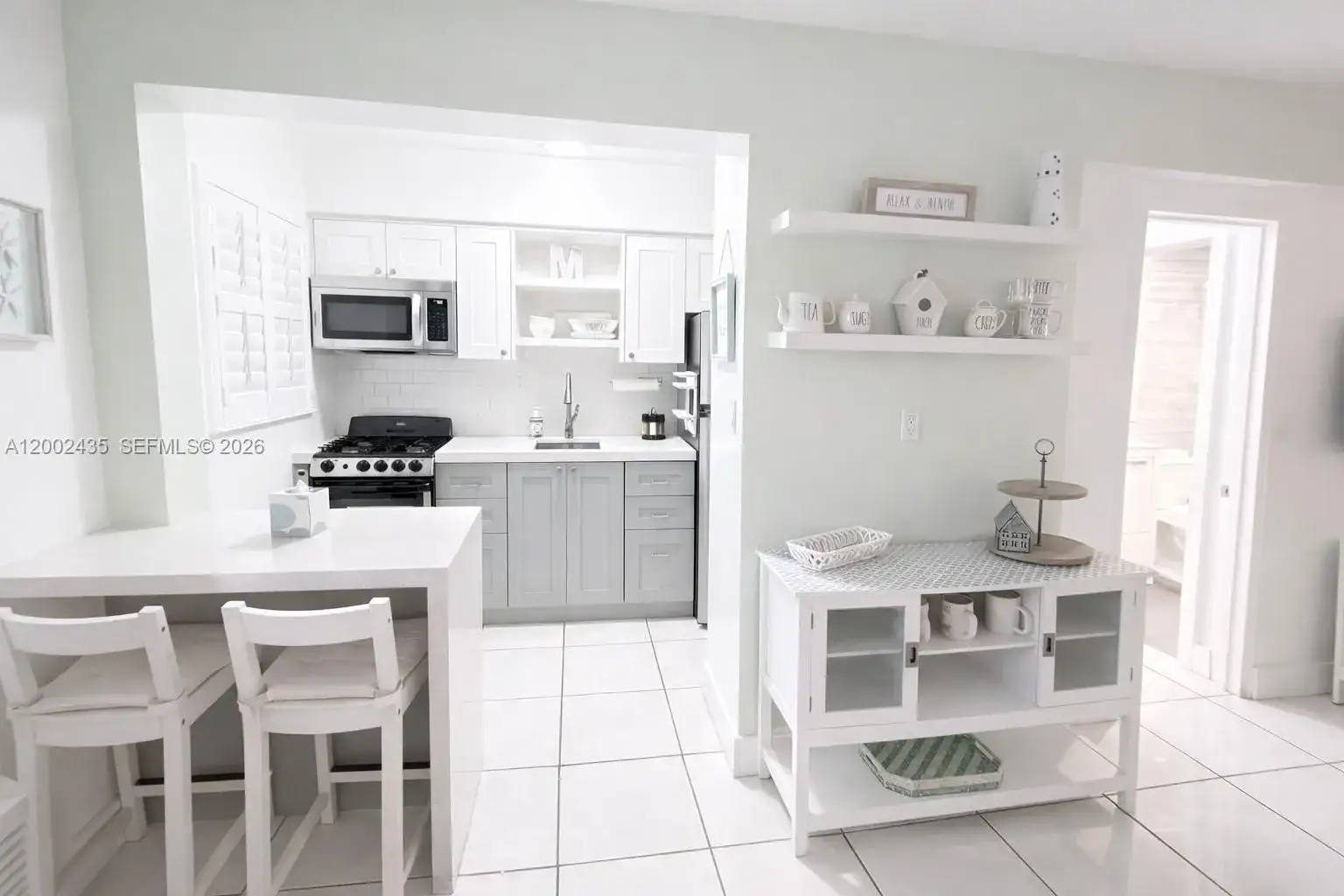 321 Wilson St # A105, Hollywood FL 33019 photo 4