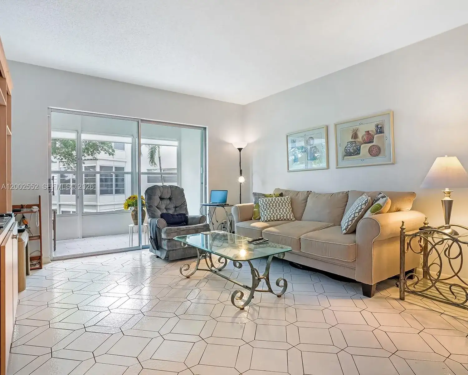 4806 NW 36th St # 515, Lauderdale Lakes FL 33319 photo 3