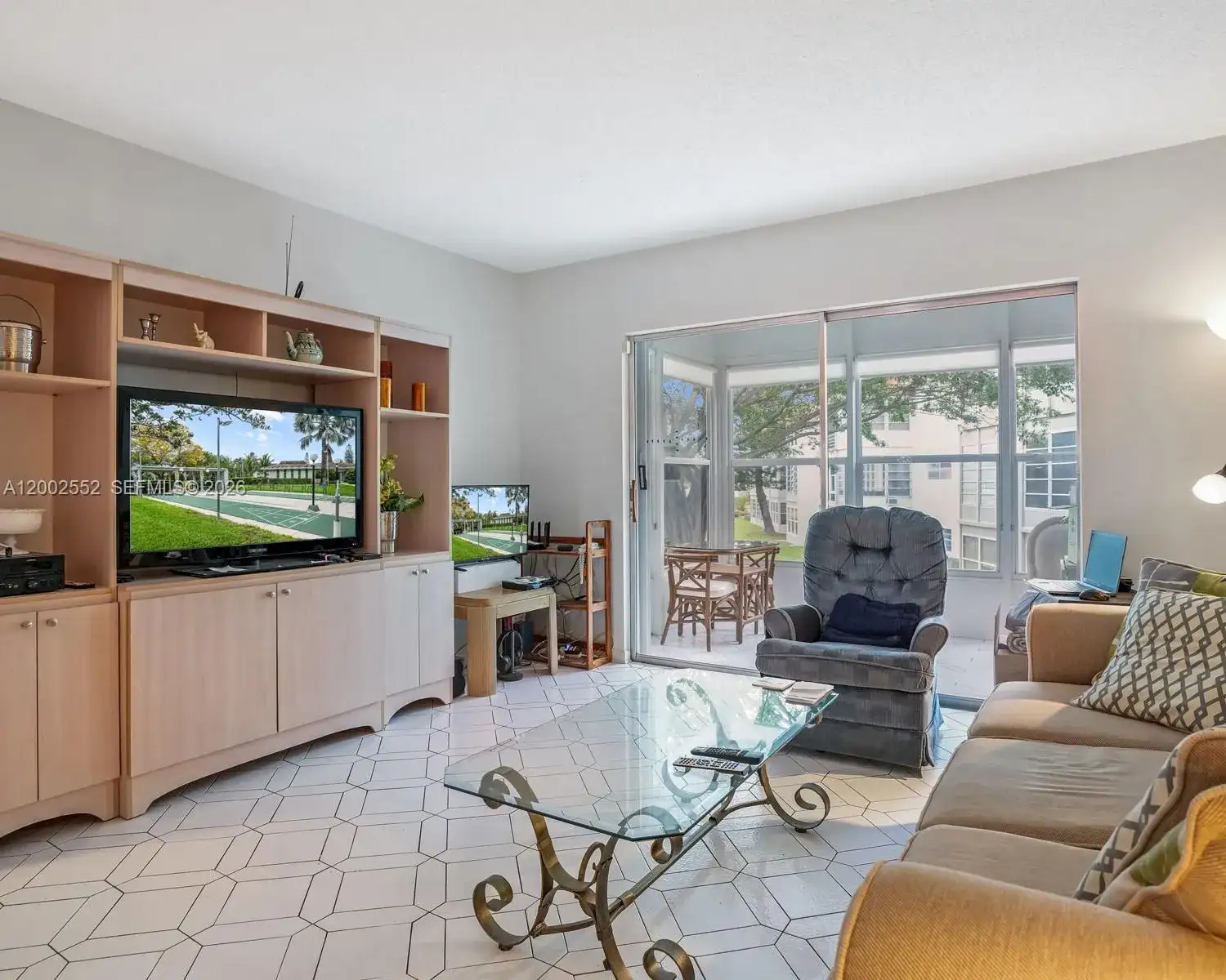 4806 NW 36th St # 515, Lauderdale Lakes FL 33319 photo 4