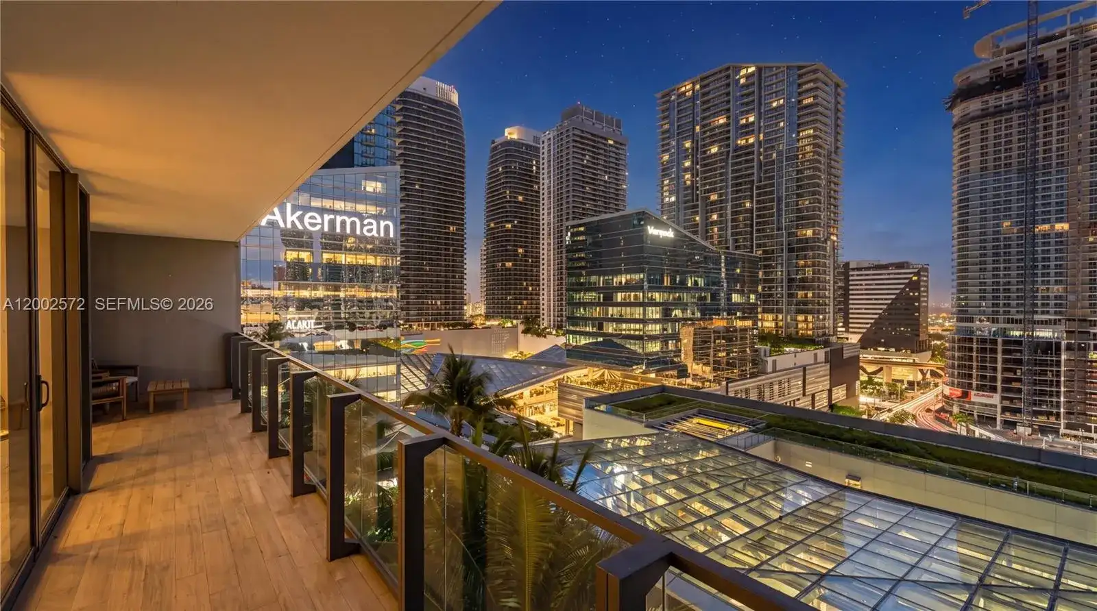 68 SE 6th St # 1106, Miami FL 33131 photo 3