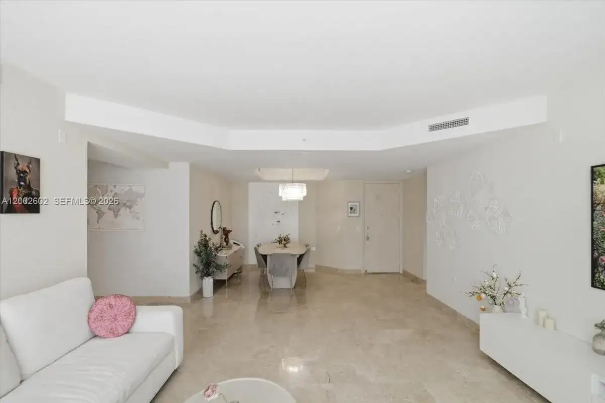 801 Brickell Key Blvd # 409, Miami FL 33131 photo 4
