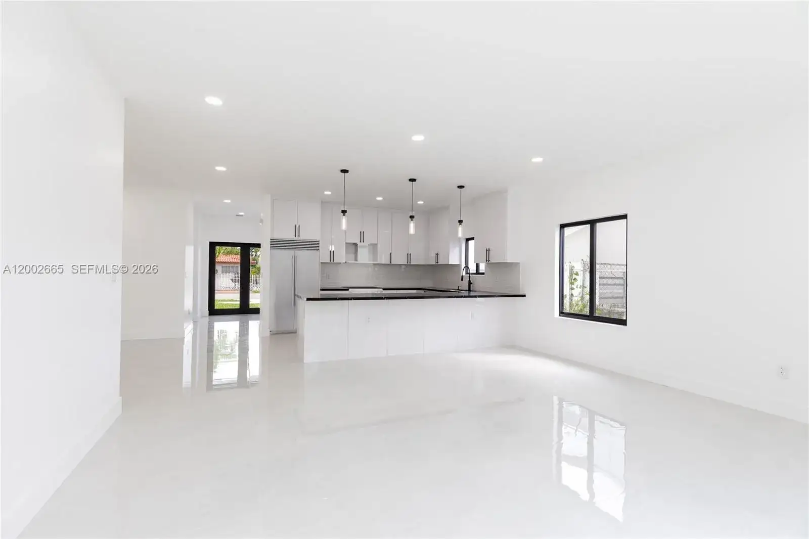 5550 SW 4th St, Miami FL 33134 photo 3