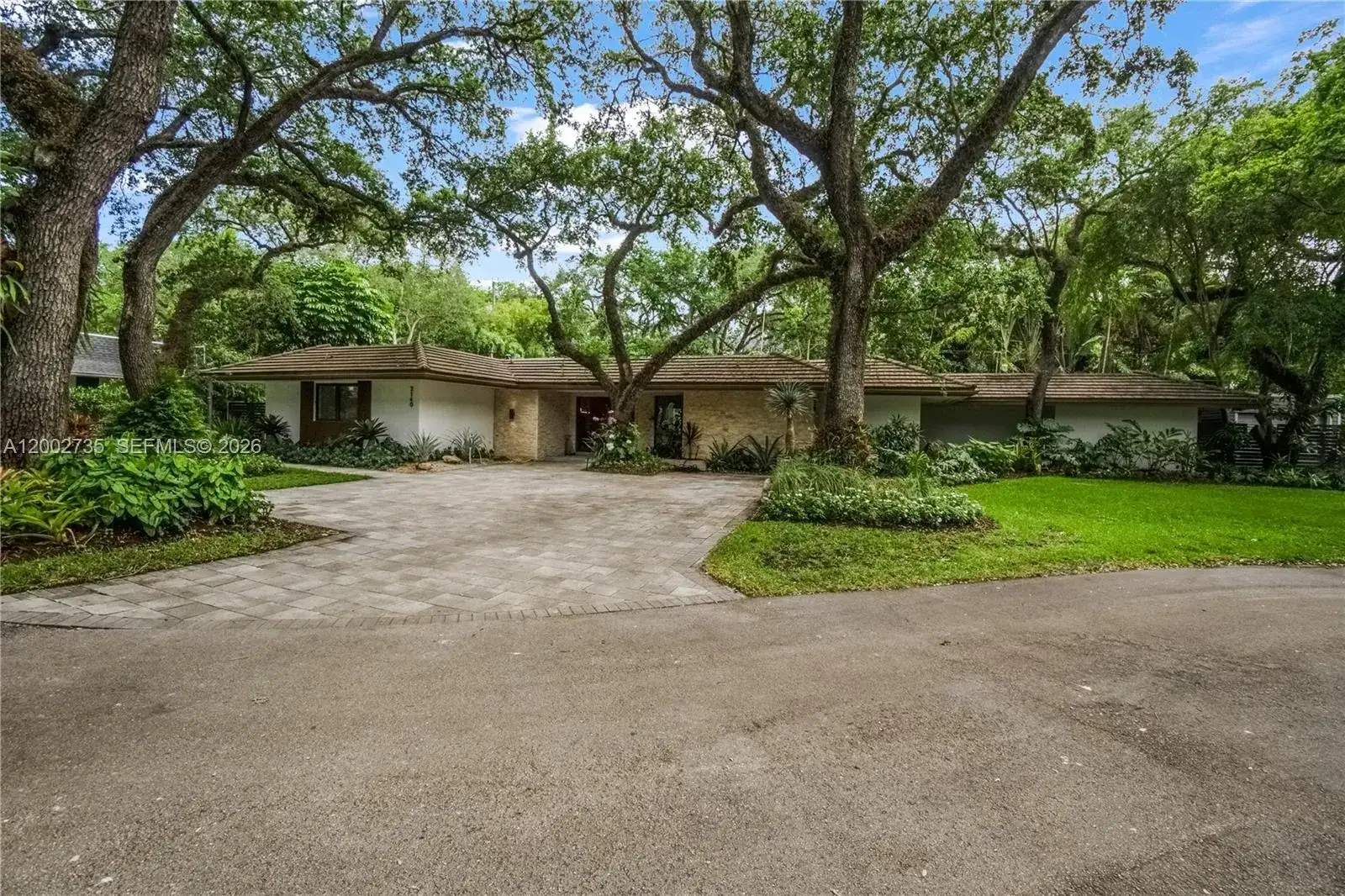 2140 NE 190th Ter, Miami FL 33179 photo 3