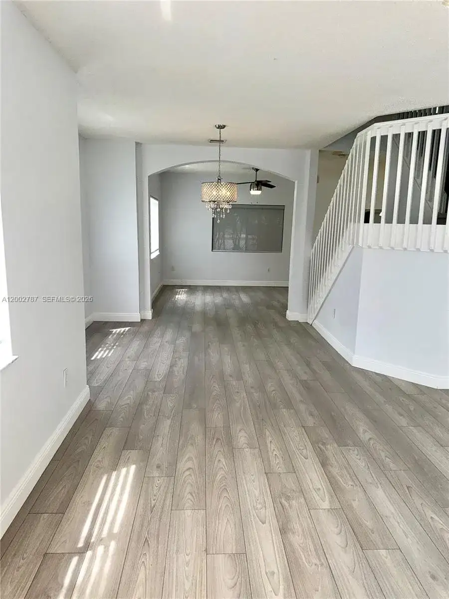 1704 SW 101st Ter, Miramar FL 33025 photo 3