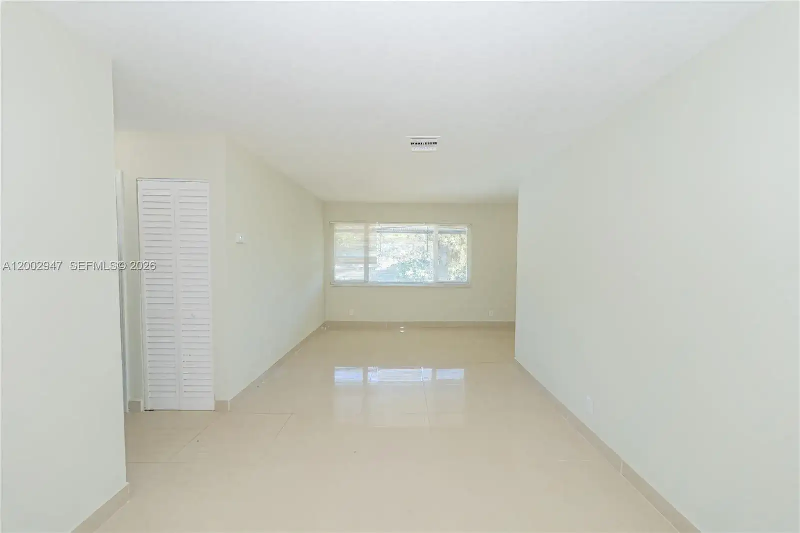 939 Magnolia DRIVE # L, Lake Park FL 33403 photo 5