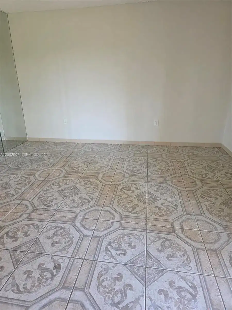 135 NE 202nd Ter # N4, Miami Gardens FL 33179 photo 3