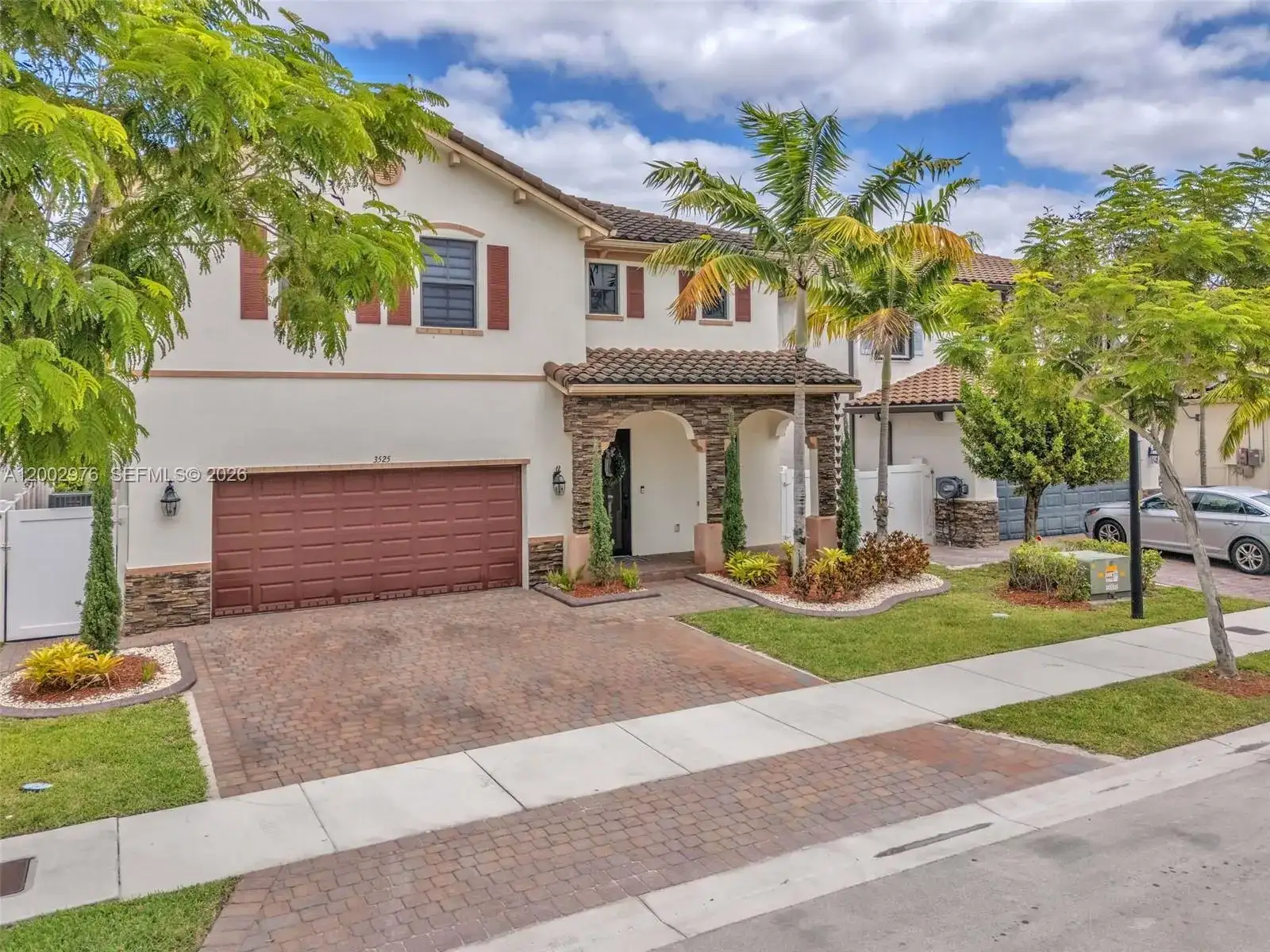 3525 W 94th St, Hialeah FL 33018 photo 3