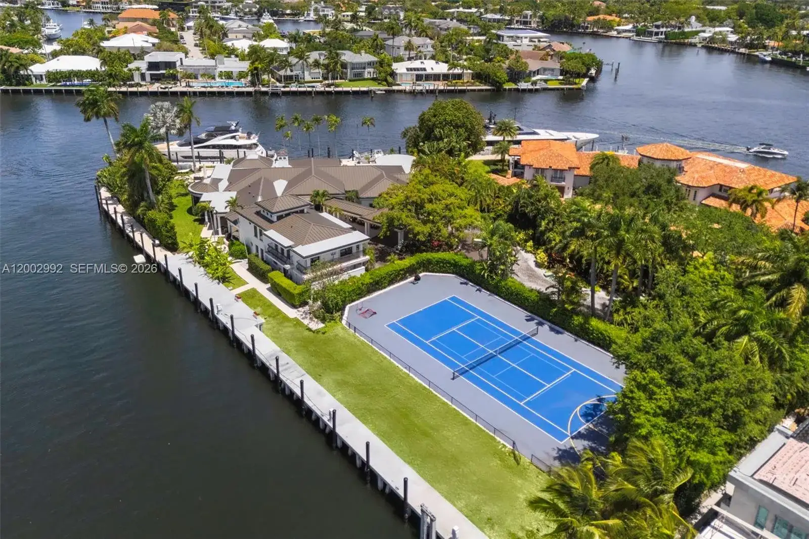 2300 Aqua Vista Blvd, Fort Lauderdale FL 33301 photo 2