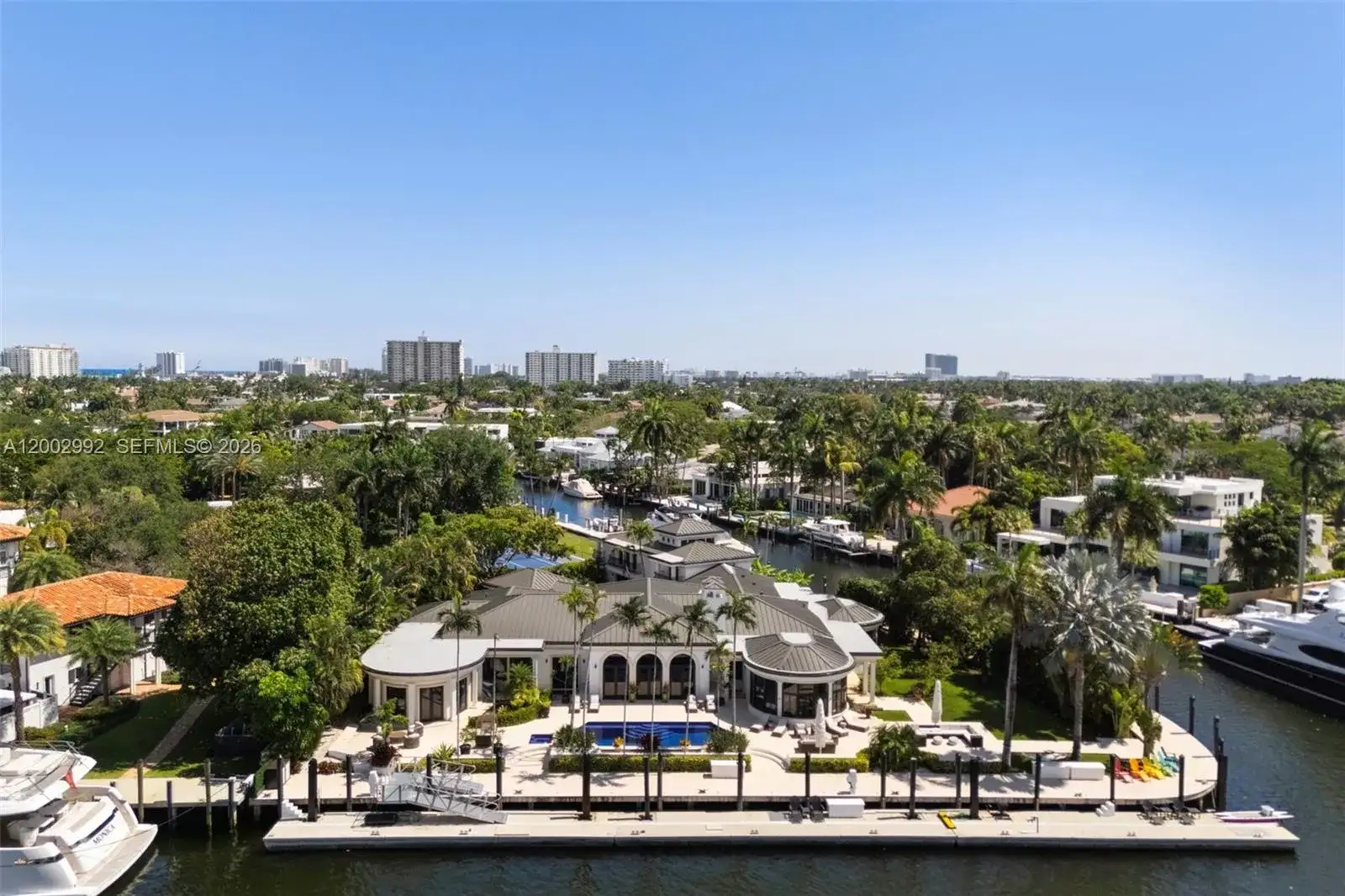 2300 Aqua Vista Blvd, Fort Lauderdale FL 33301 photo 4