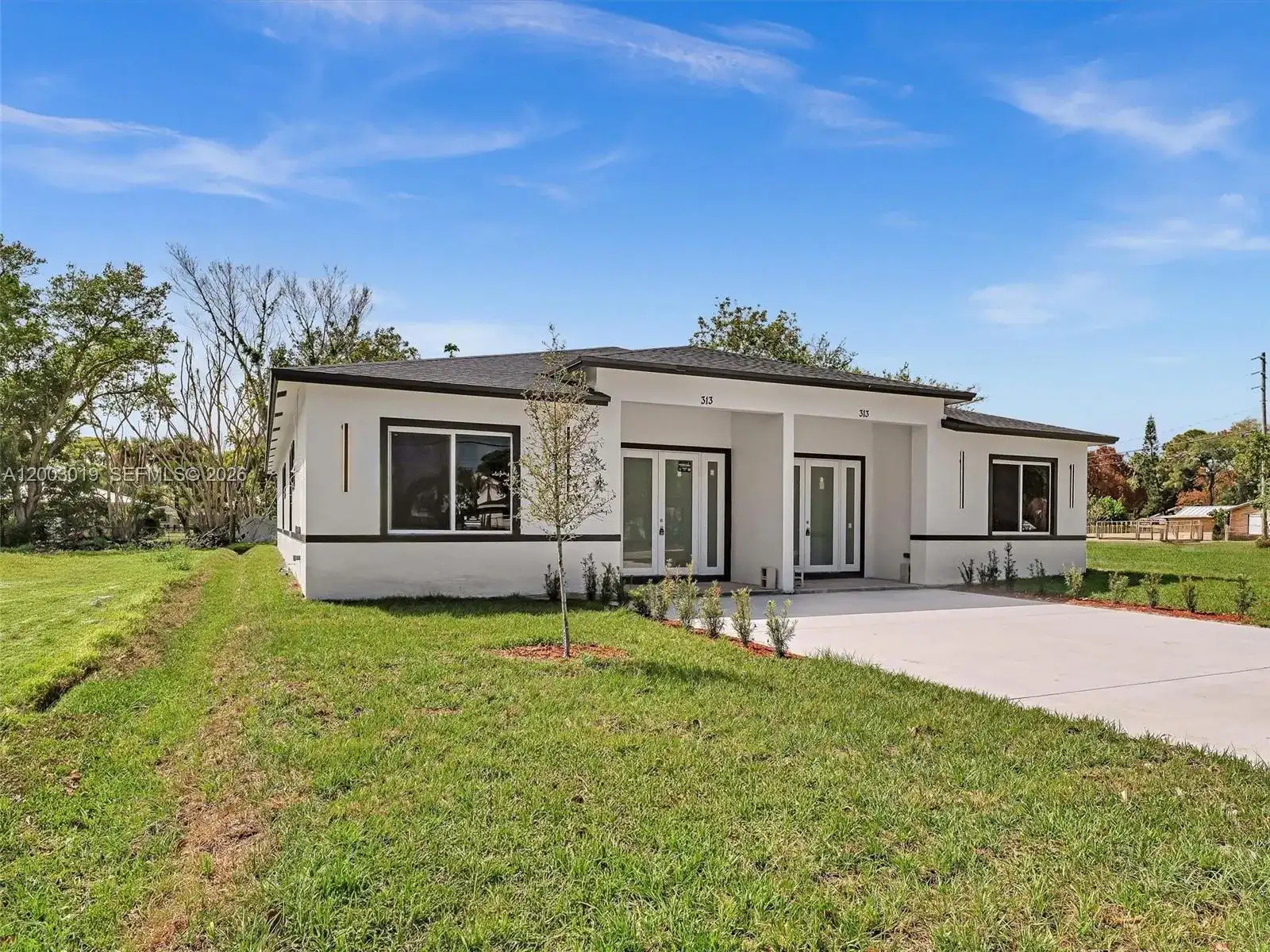 313 S 13th St, Fort Pierce FL 34950 photo 5