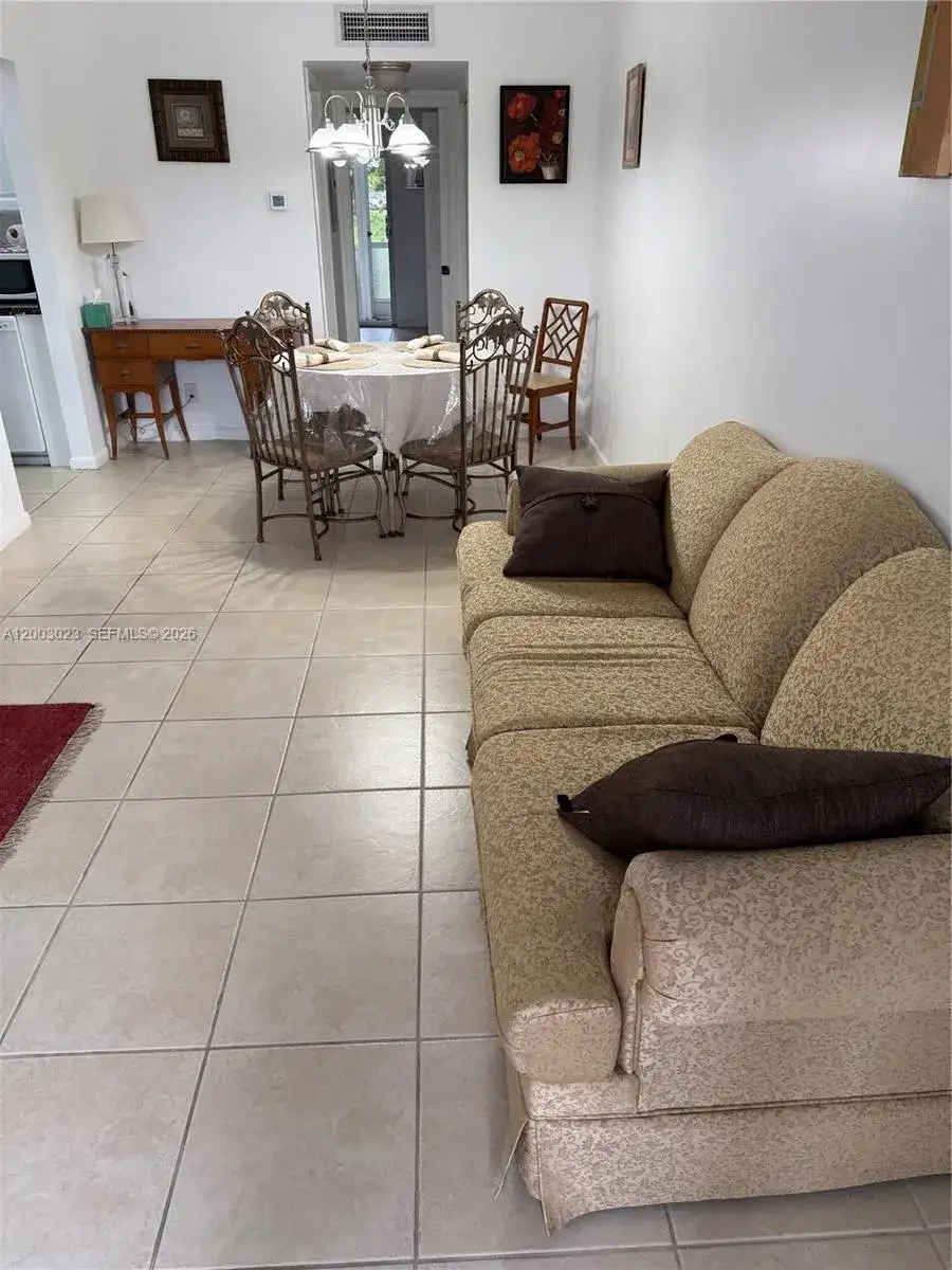 188 Prescott J # 188, Deerfield Beach FL 33442 photo 4