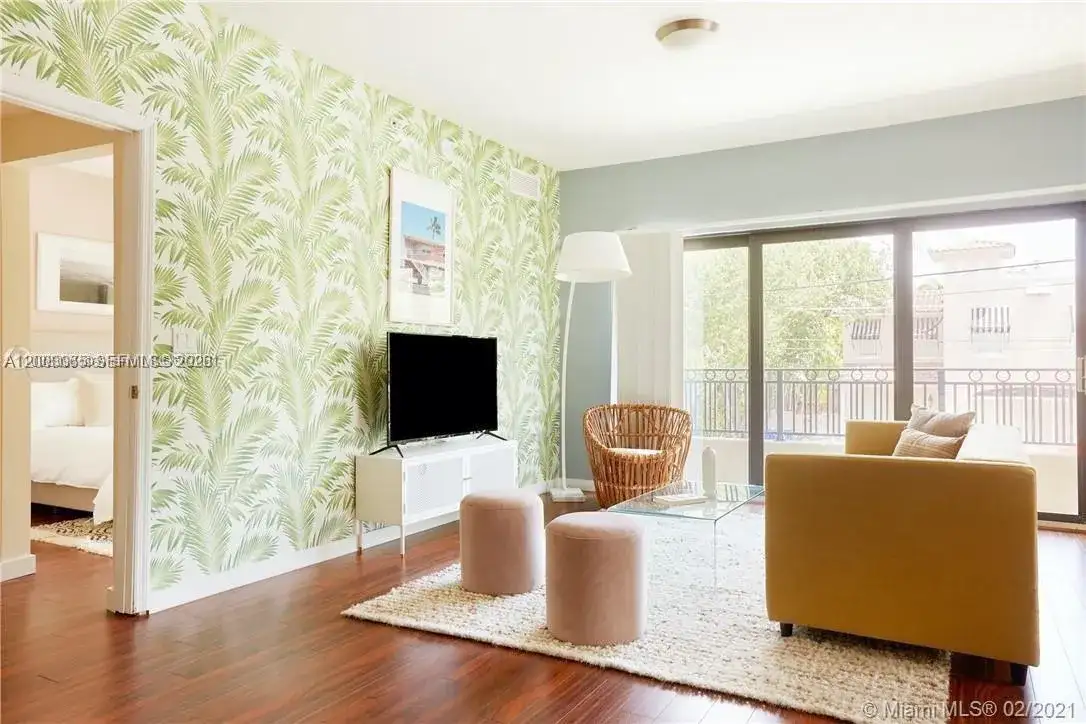 568 NE 66th St # 501, Miami FL 33138 photo 3