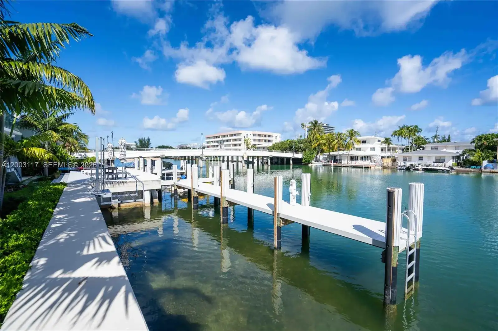 8425 Crespi Blvd, Miami Beach FL 33141 photo 5
