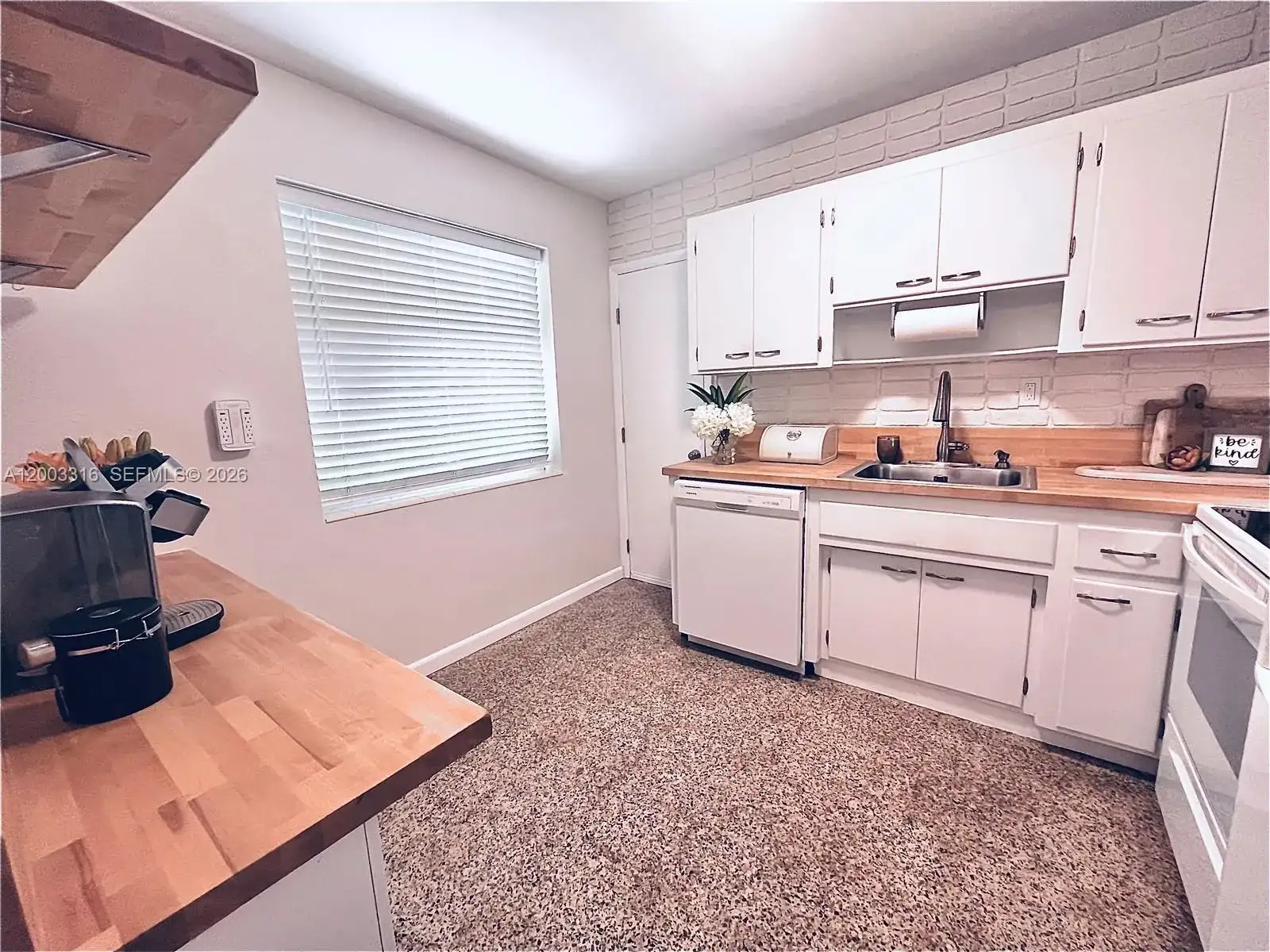 9840 SW 165th Ter, Miami FL 33157 photo 3