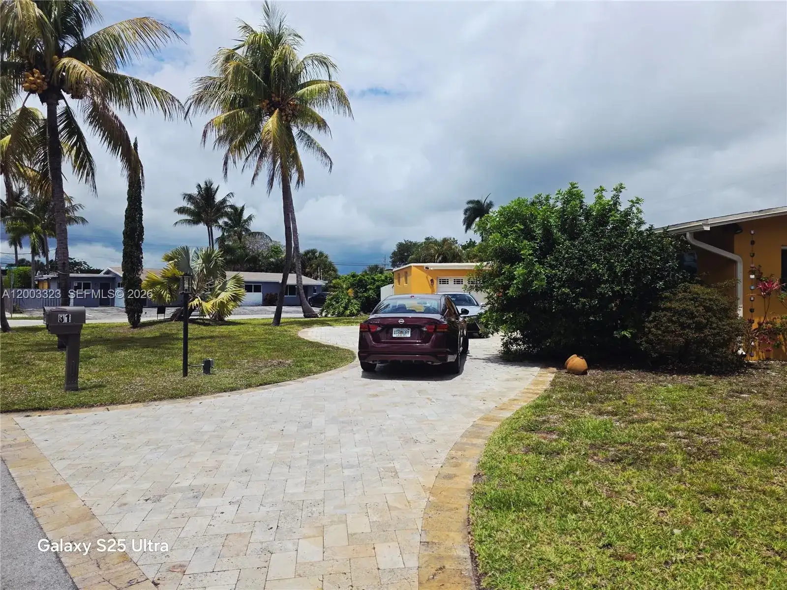 31 NE 27th Dr, Wilton Manors FL 33334 photo 2