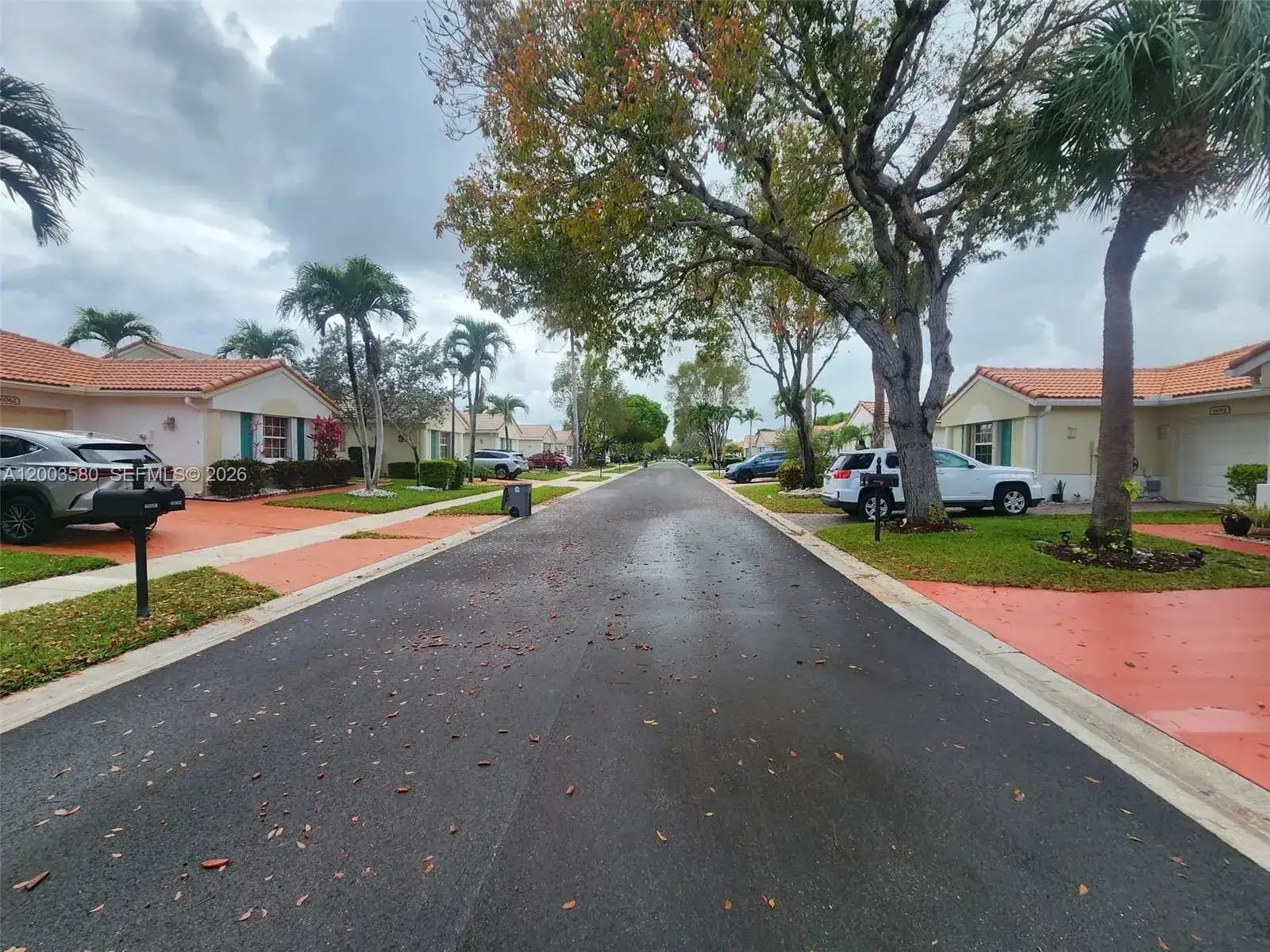 6053 Heliconia Rd, Delray Beach FL 33484 photo 2