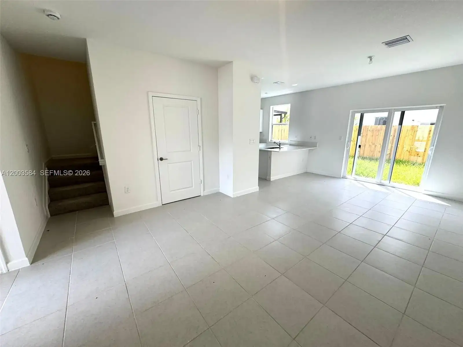 2877 SE 24 Avenue, Homestead FL 33035 photo 4
