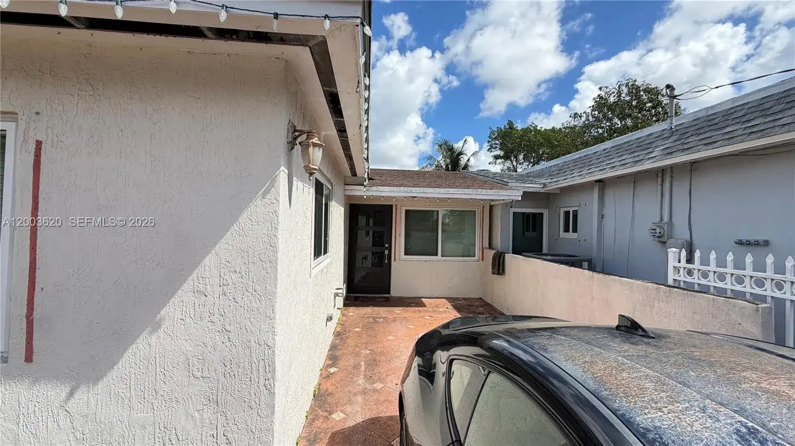 839 W 77th St, Hialeah FL 33014 photo 2