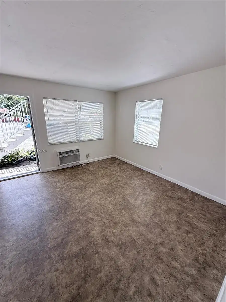 801 N H St # 1, Lake Worth FL 33460 photo 3