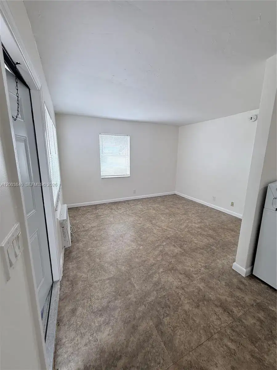 801 N H St # 1, Lake Worth FL 33460 photo 4