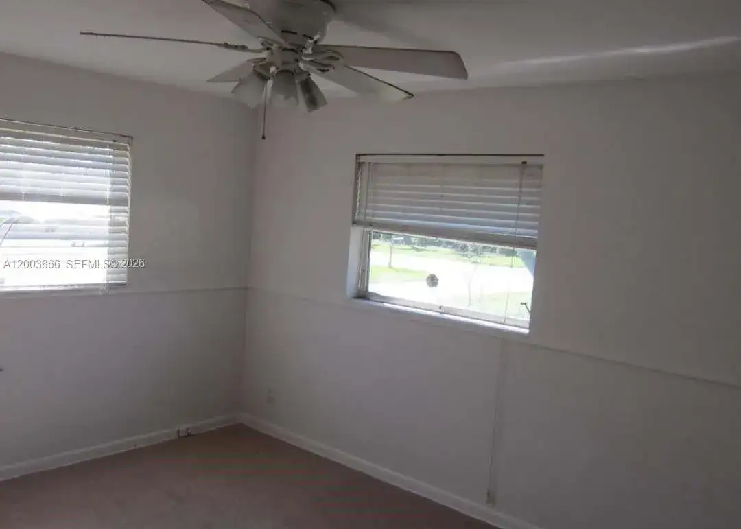 861 Arlington Dr, West Palm Beach FL 33415 photo 3