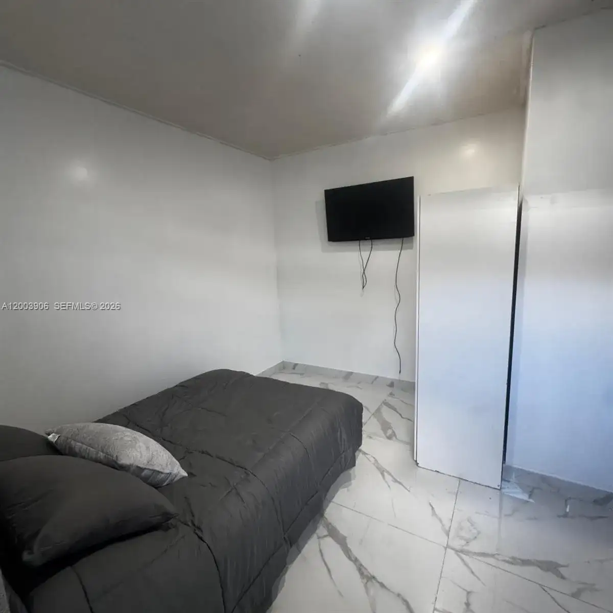 15761 SW 42nd Ter # 1, Miami FL 33185 photo 4