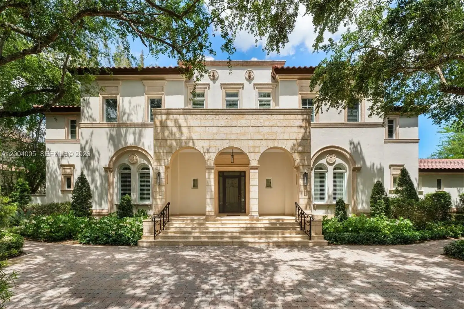 255 Cocoplum Rd, Coral Gables FL 33143 photo 2
