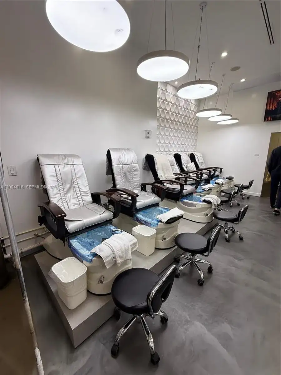 Beauty Salon & Spa in Brickell, Miami FL 33131 photo 3