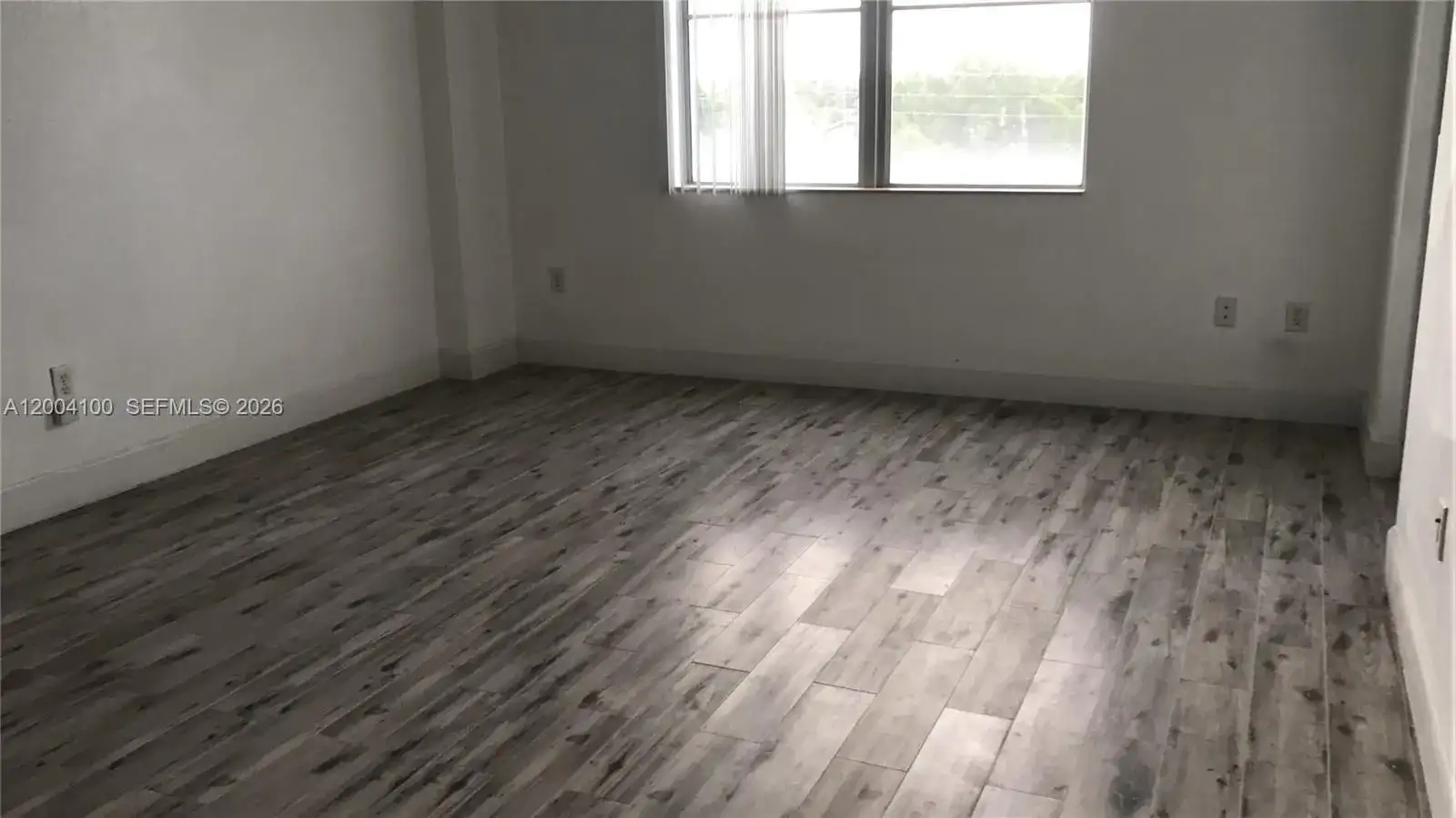 1830 Radius Dr # 407, Hollywood FL 33020 photo 2