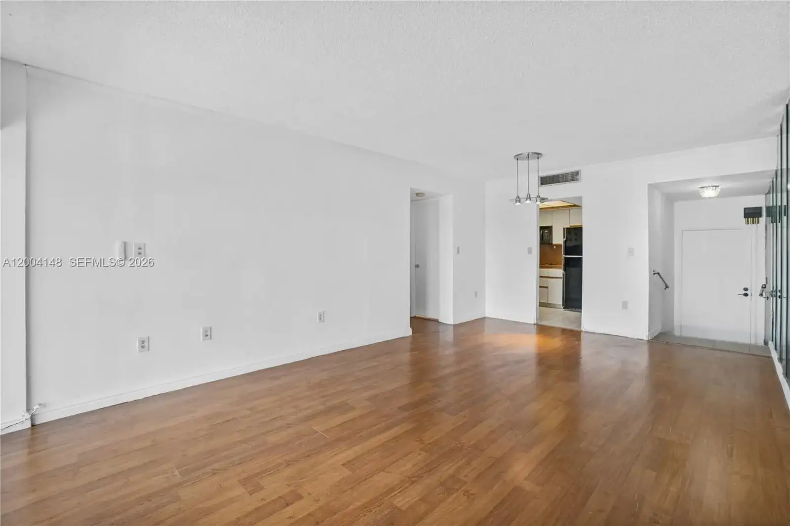 8775 Park Blvd # 406, Miami FL 33172 photo 3