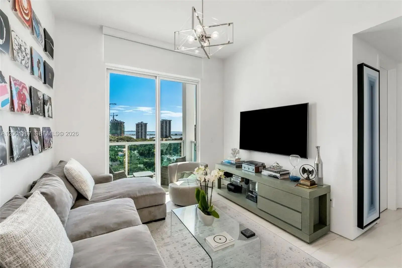 1723 SW 2nd Ave, Miami FL 33129 photo 4