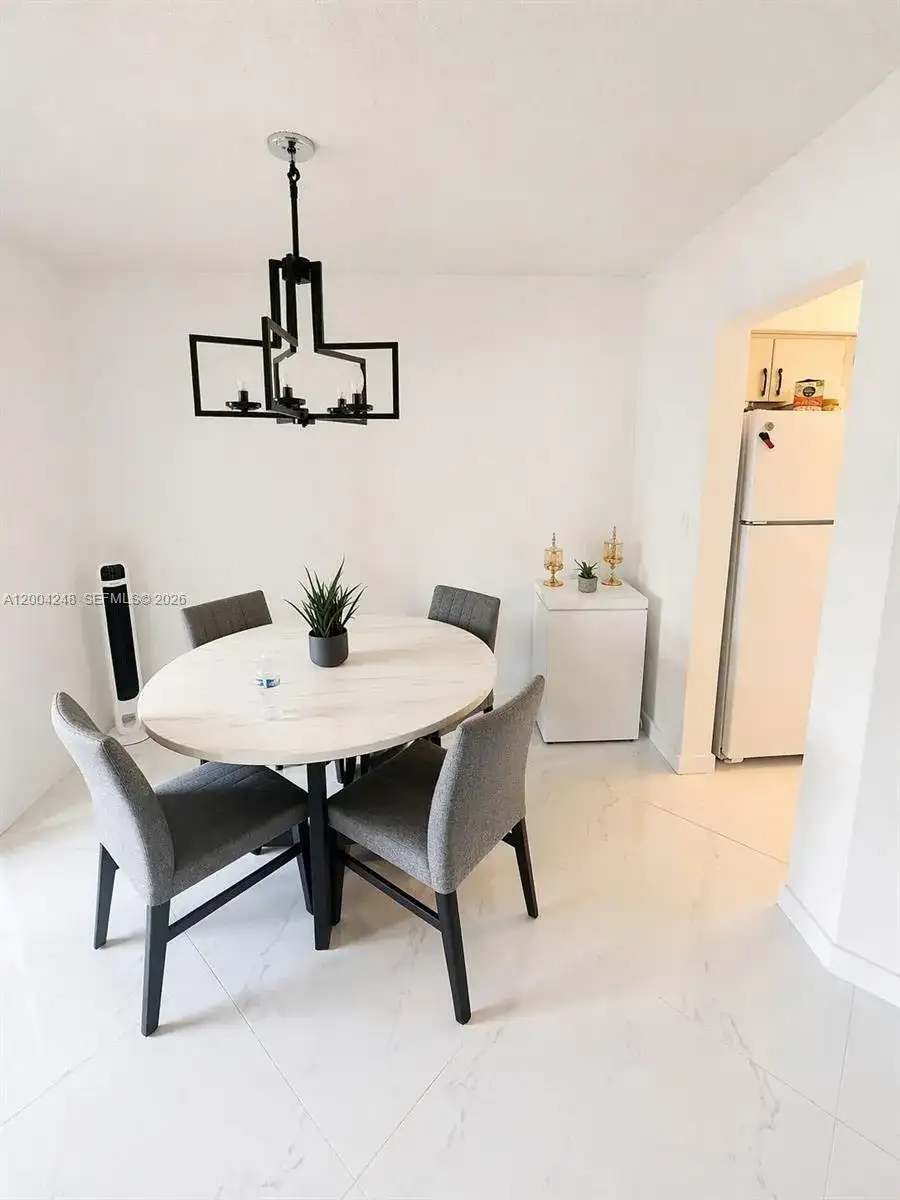 6555 W Broward Blvd # 111, Plantation FL 33317 photo 5