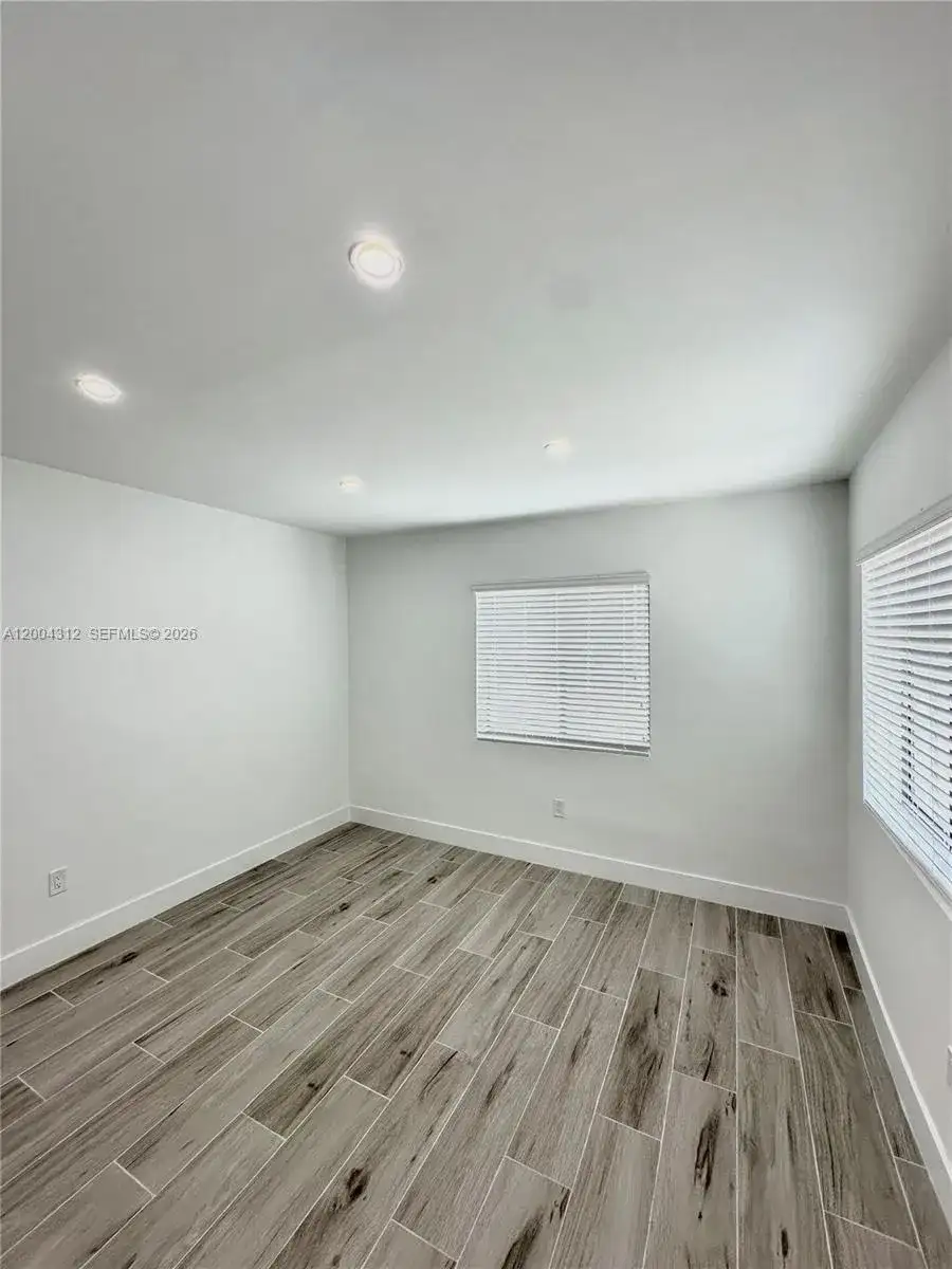 551 SW 57th Ave # 1, Miami FL 33144 photo 5
