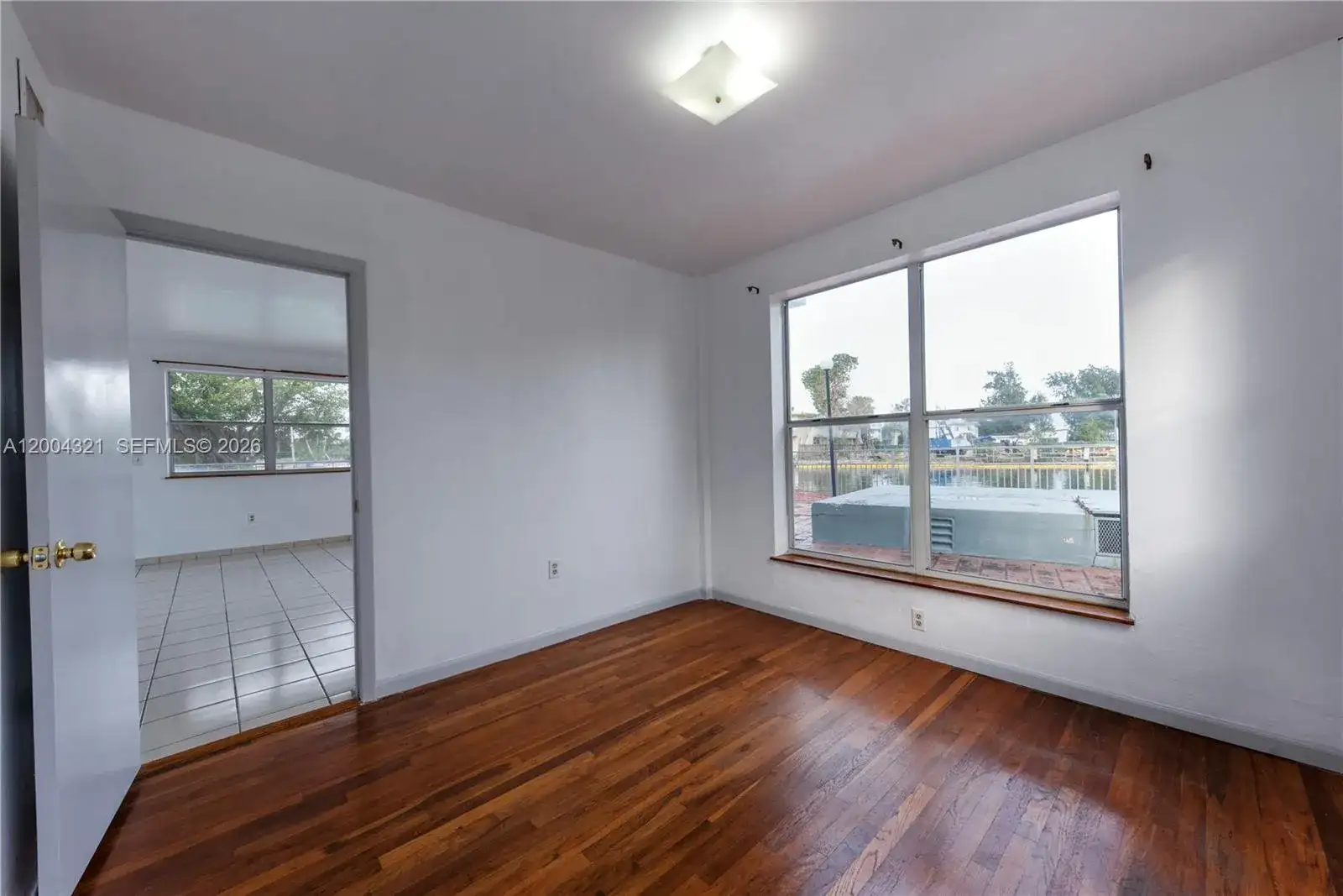 1255 Marseille Dr # 25, Miami Beach FL 33141 photo 5