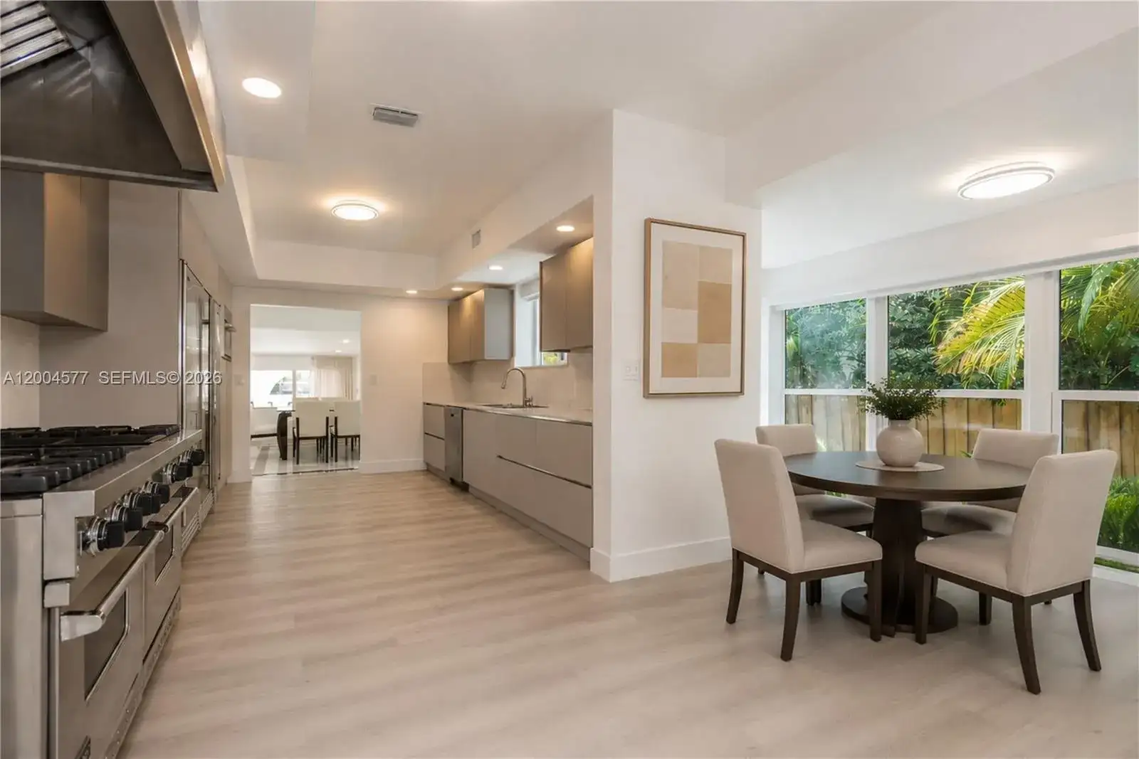 1690 Daytonia Rd, Miami Beach FL 33141 photo 3