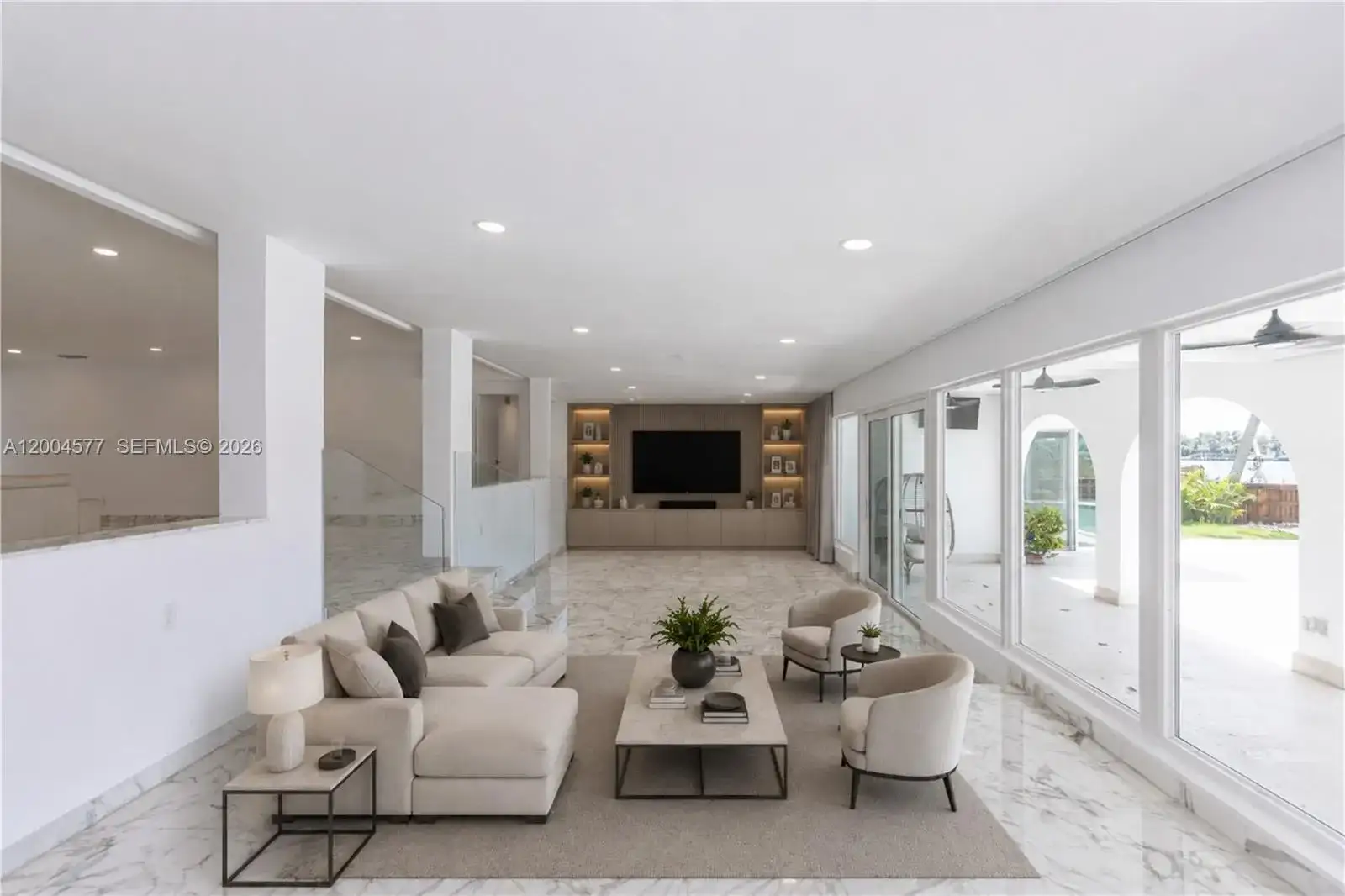 1690 Daytonia Rd, Miami Beach FL 33141 photo 5