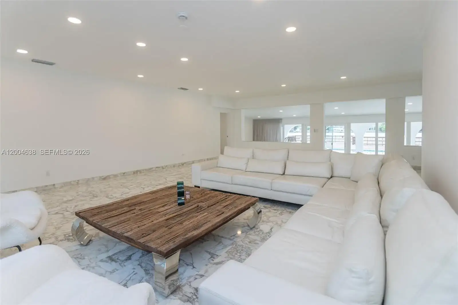 1690 Daytonia Rd, Miami Beach FL 33141 photo 4