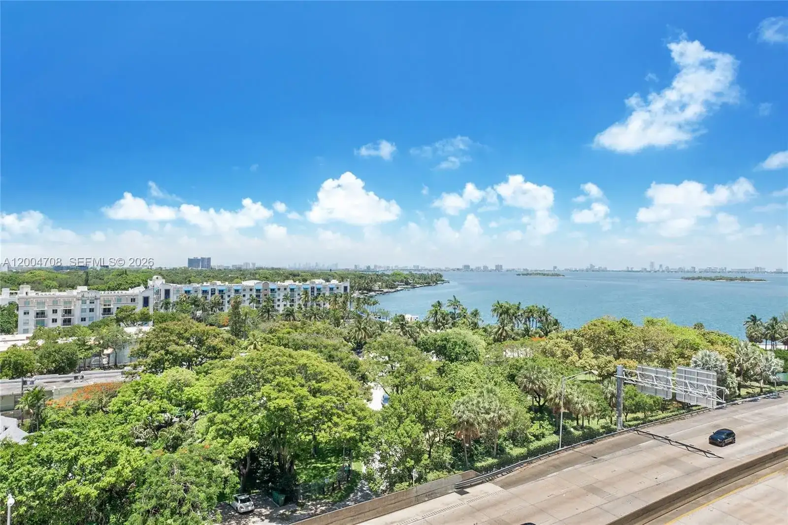 601 NE 36th St # 801, Miami FL 33137 photo 3