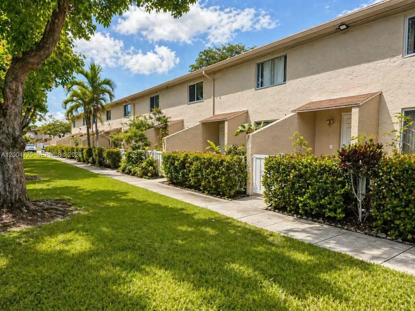 1531 NW 80th Ave # I, Margate FL 33063 photo 2